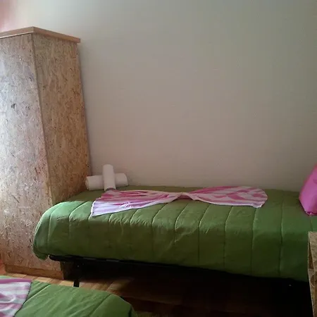 Spacious In - 110 M² With Terrace View * Seia